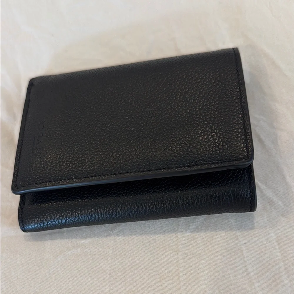 Coach Black Pebble Leather Trifold Key & Card Holder - Picture 4 of 5